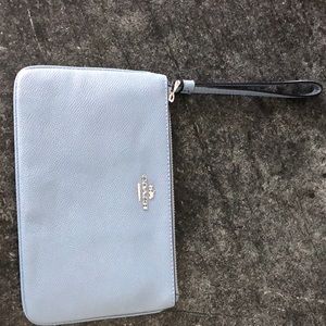 NEW NEVER WORN Coach wristlet